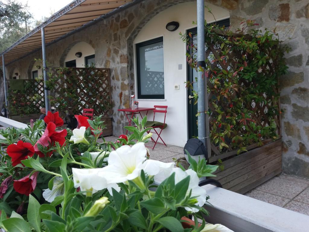 Affittacamere Arabafenice Vezzano Ligure Exterior photo