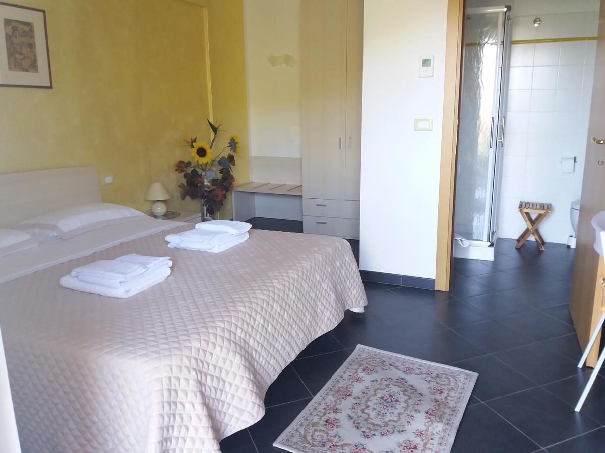 Affittacamere Arabafenice Vezzano Ligure Exterior photo
